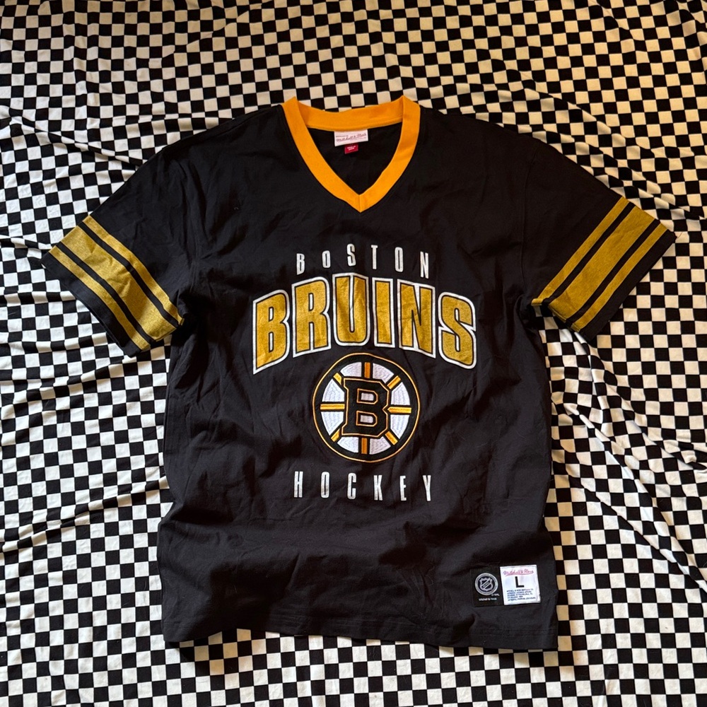 Mitchell & Ness Black and Gold Boston Bruins Tee